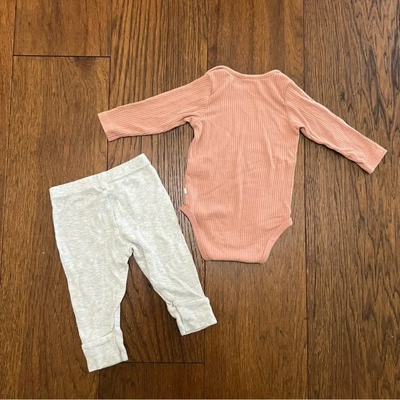 Mori Baby Bamboo Onesie and Pants Set - Picture 2 of 10